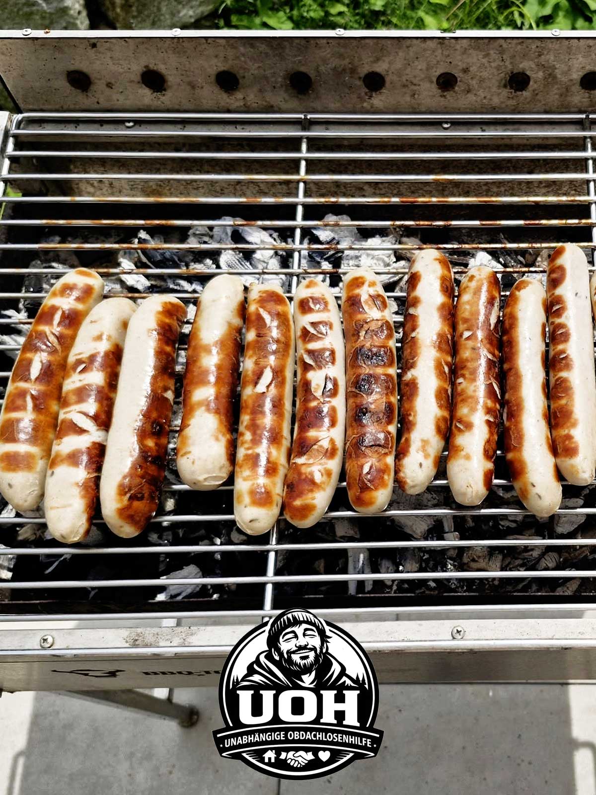 Bratwurstausgabe am Dortmunder HBF